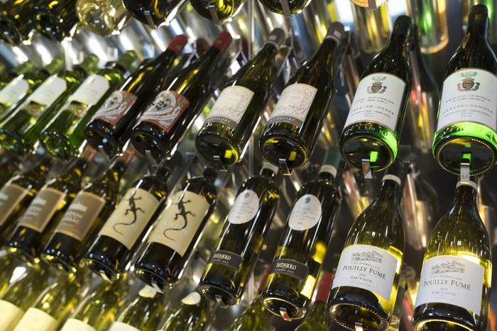 Scenic River Cruises, Scenic Sapphire & Diamond Table La Rive 7.jpg